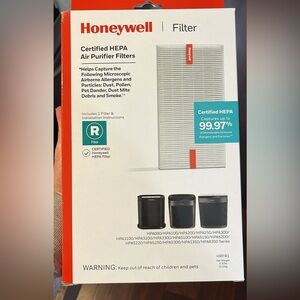 Honeywell White Air Purifier Filter
